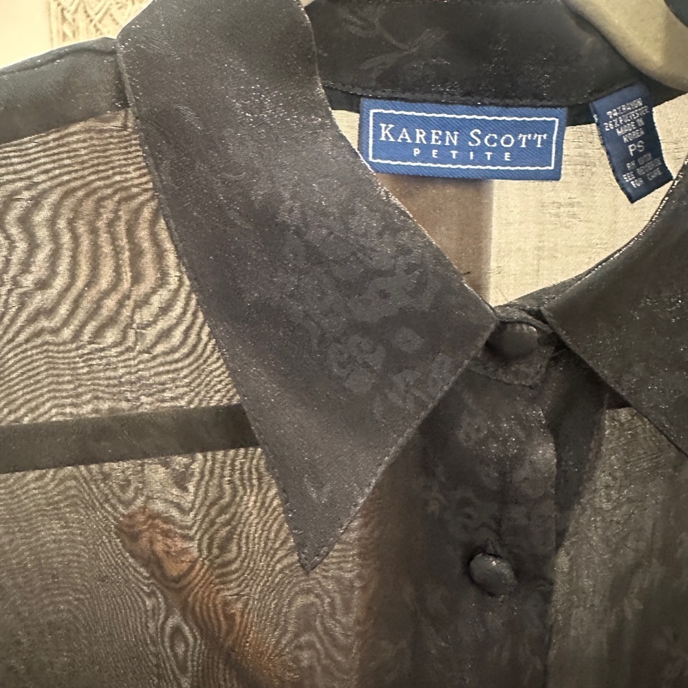 Karen Scott Petite Sheer Black Button Front Blouse PS - Picture 3 of 5
